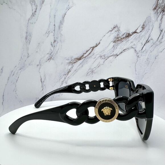 CLASSY NEW Versace Sunglasses Black Gold Medusa Logo Chain Arms Authentic - Picture 7 of 13